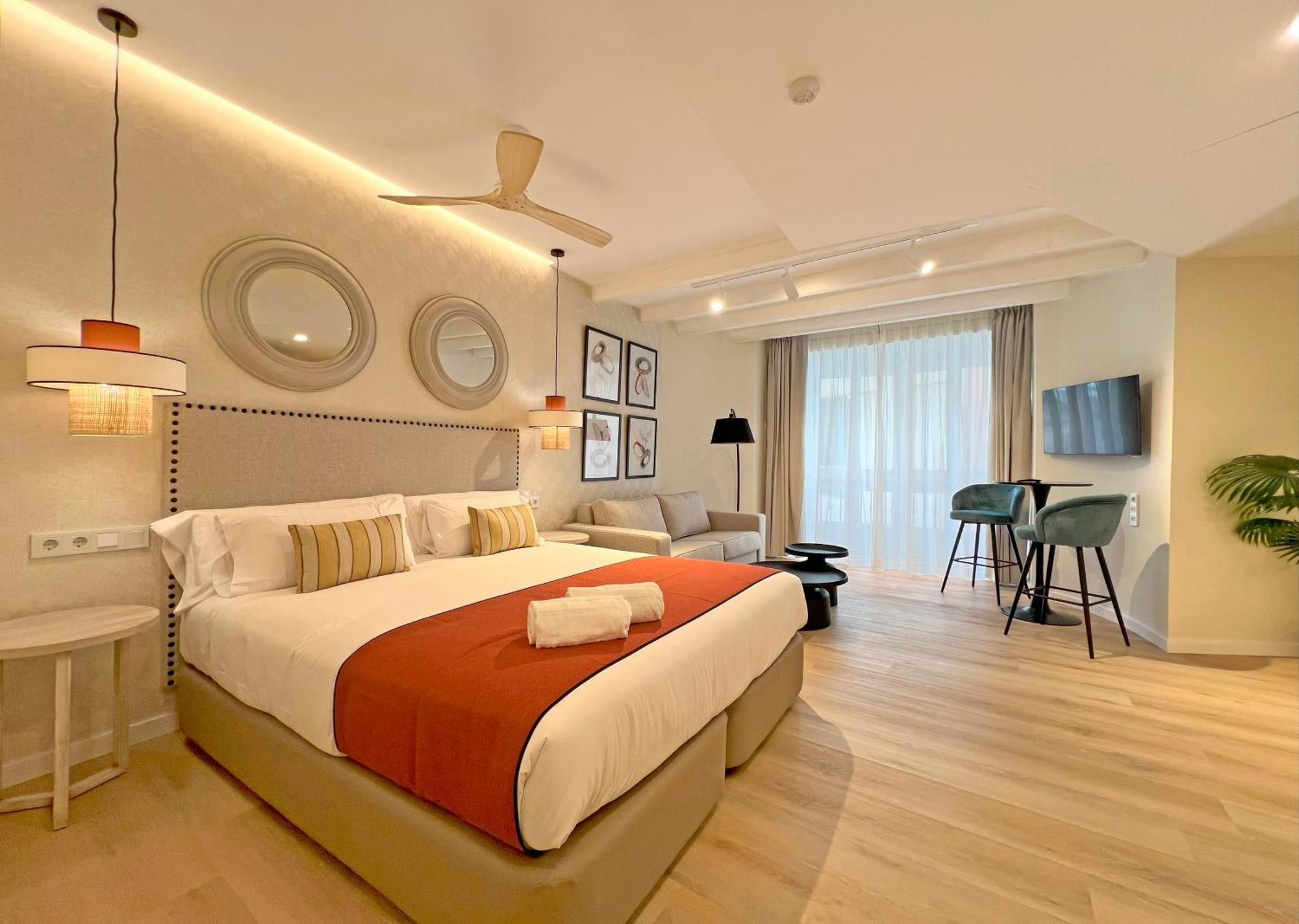 Apartamentos Soho Boutique Palillero กาดิซ ภายนอก รูปภาพ